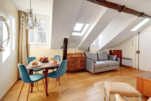 Jardin des plantes Apartment | Pantheon & Notre-Dame - Latin Quarter - 1BR - Paris Vacation Rentals