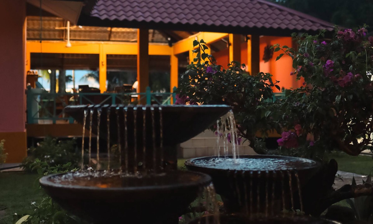 Tekek Hotel | Papaya Resort