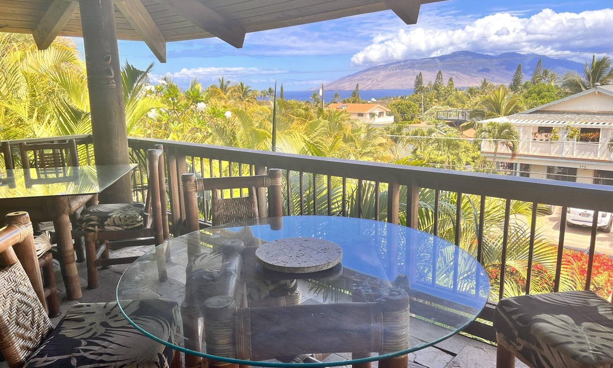 Kihei Bed & Breakfast | Papaya Suite