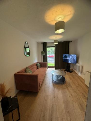 Whittington Apartment | Paprika Nest