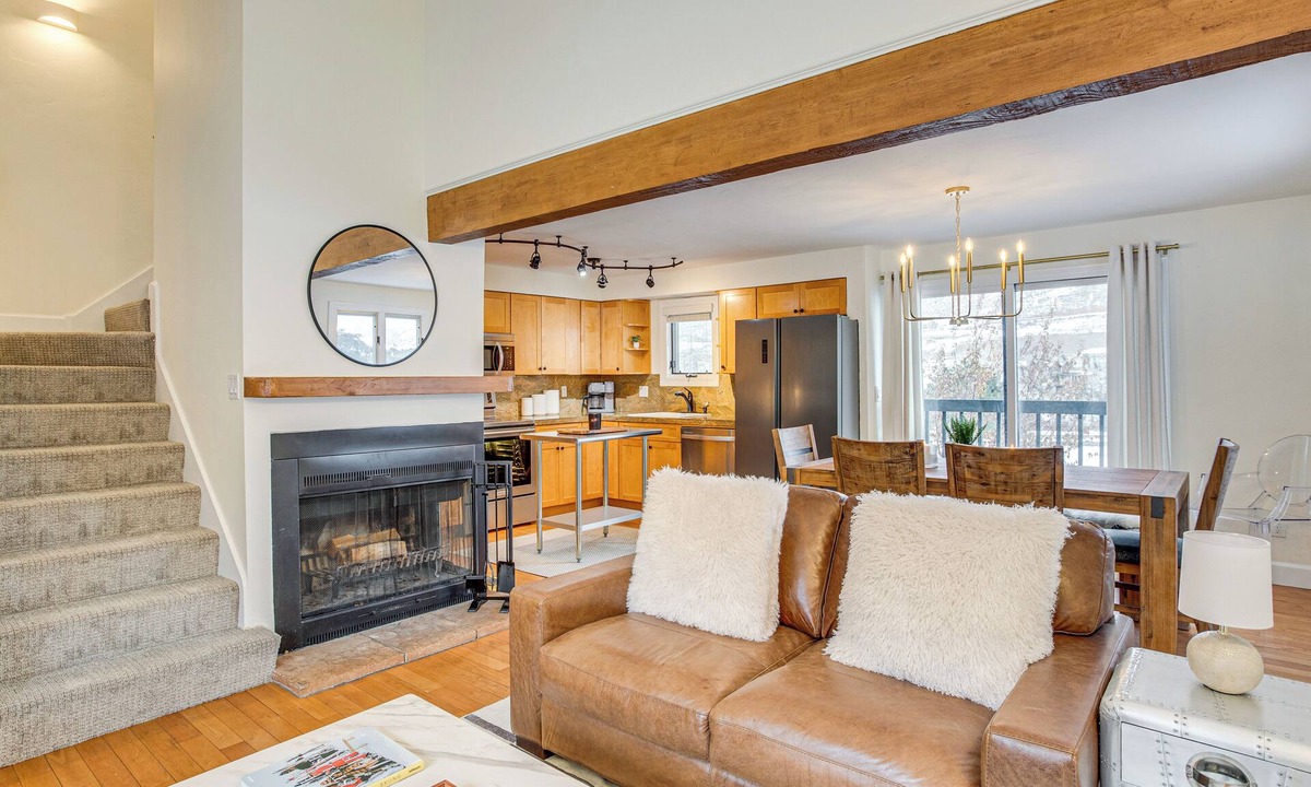 Eagle-Vail Apartment | Par & Powder: Avon Haven w/Golf & Ski Access!