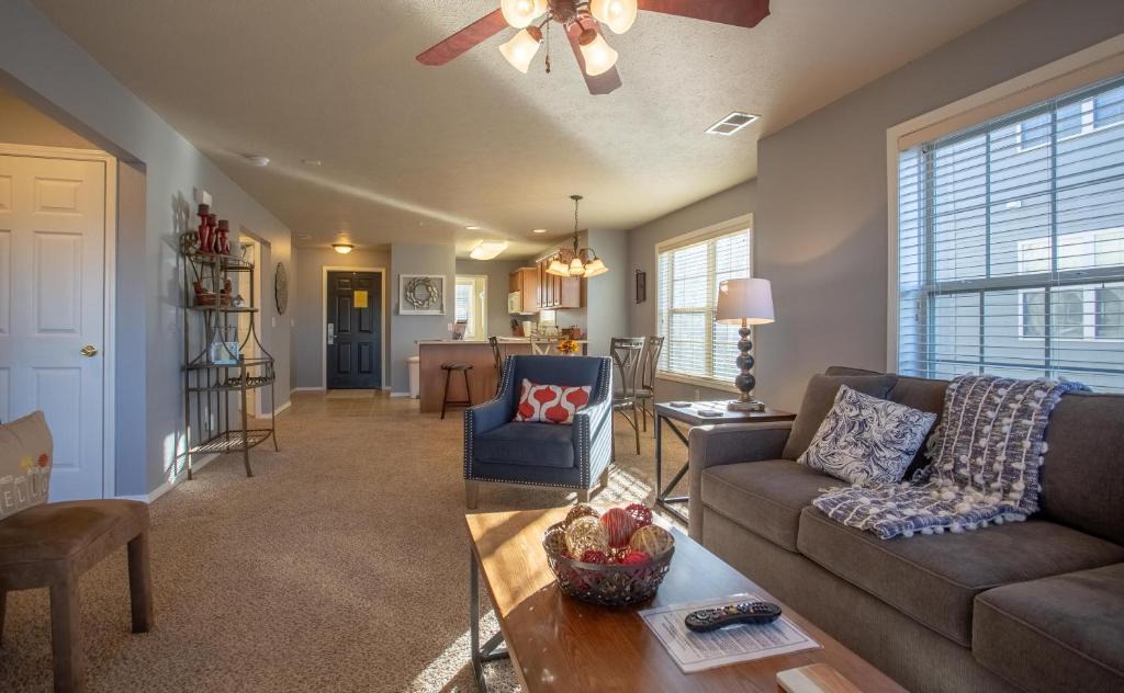 Branson West Apartment | Par View Vista Condo