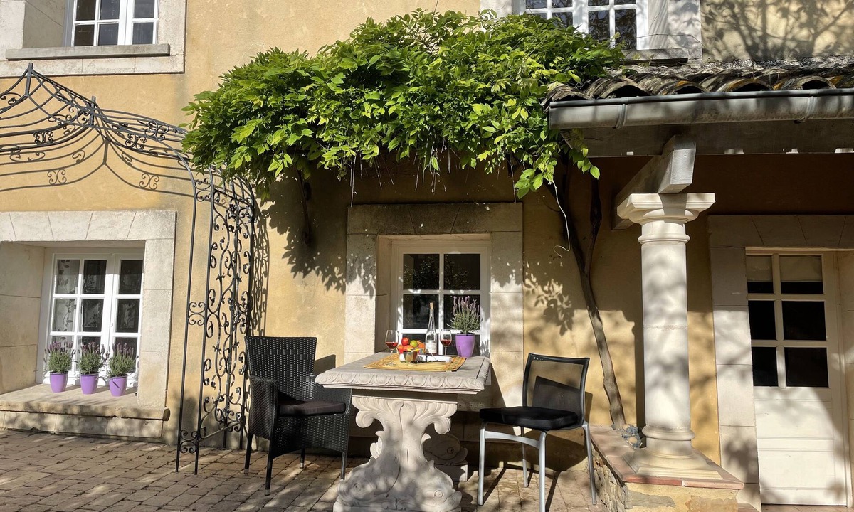 Barjac Apartment | Paradis de Provence