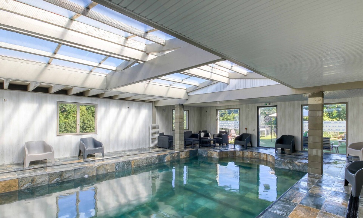 Orcival Villa | Paradise Accommodation