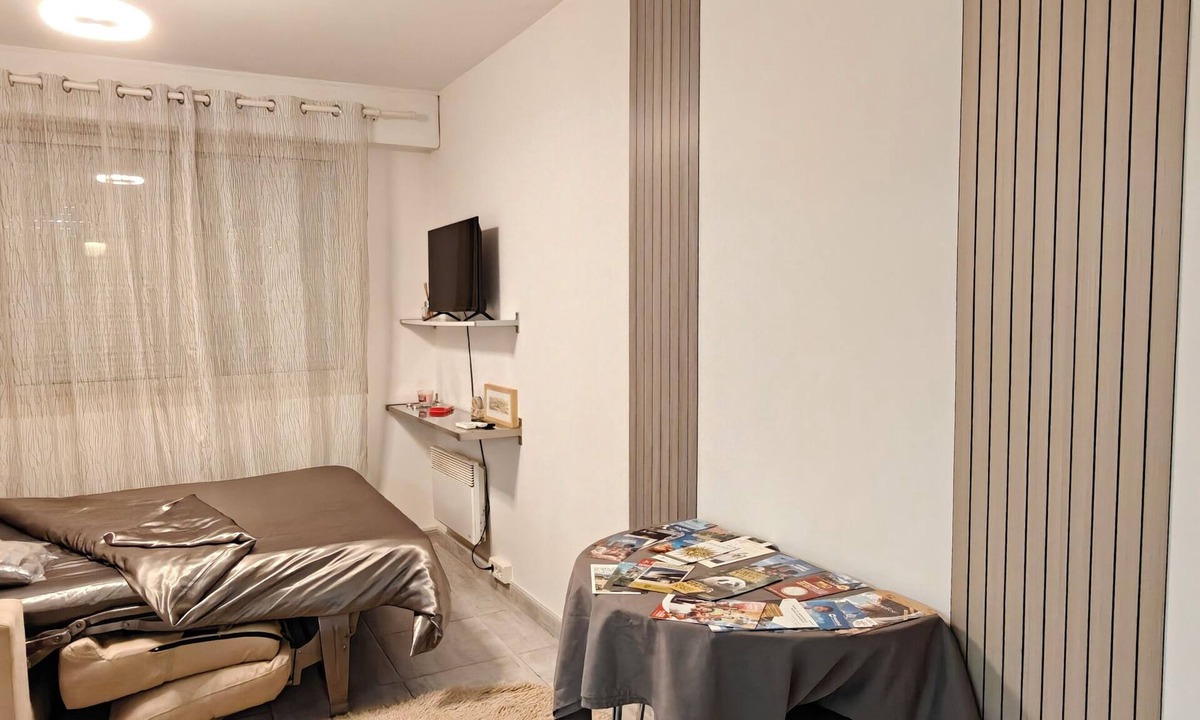 Meudon Apartment | Paradise corner