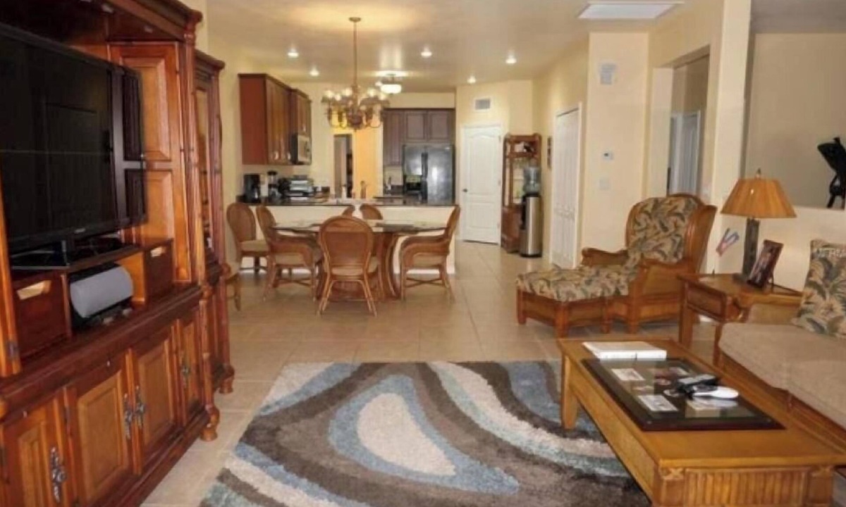 Rotonda Lakes Villa | Paradise, full refund*, heated pool, sleeps 6