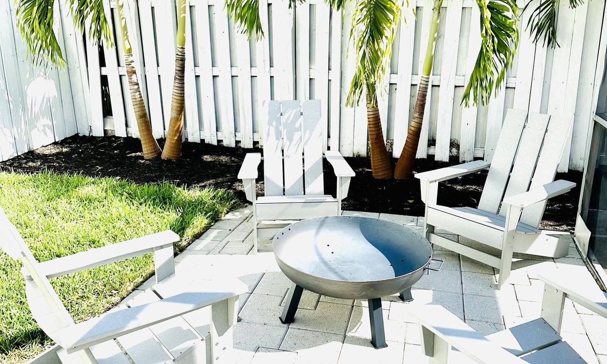Oakland Park House | Paradise Getaway w/Pool, near Ft. Lauderdale Beach