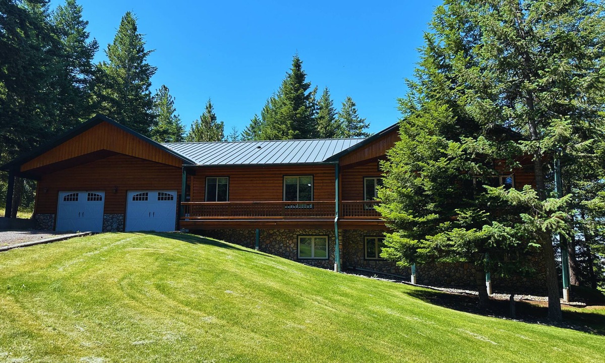 Grangeville House | Paradise in the Pines