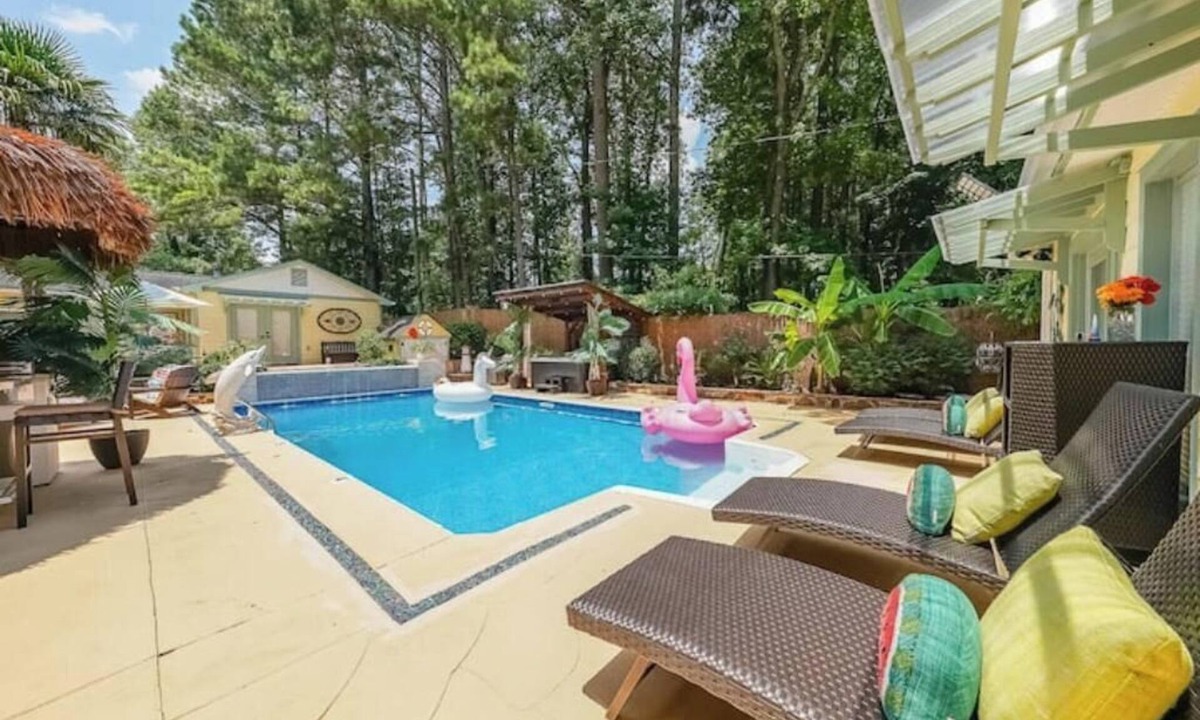 Duluth House | Paradise Oasis