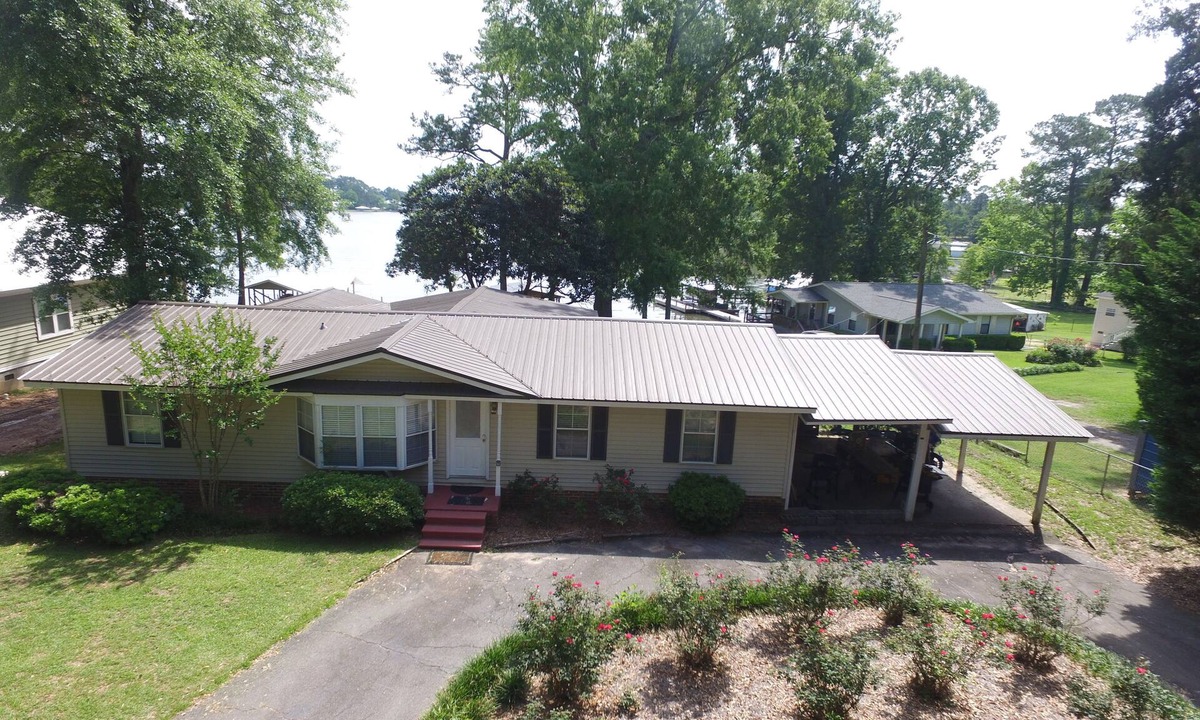 Cobb House | Paradise On Lake Blackshear