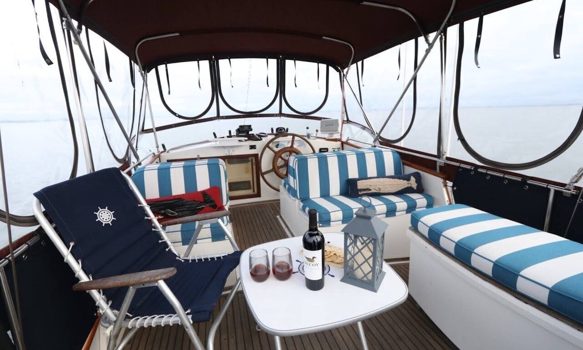 Cherry Grove Boat Rental | Paradise on the Great South Bay