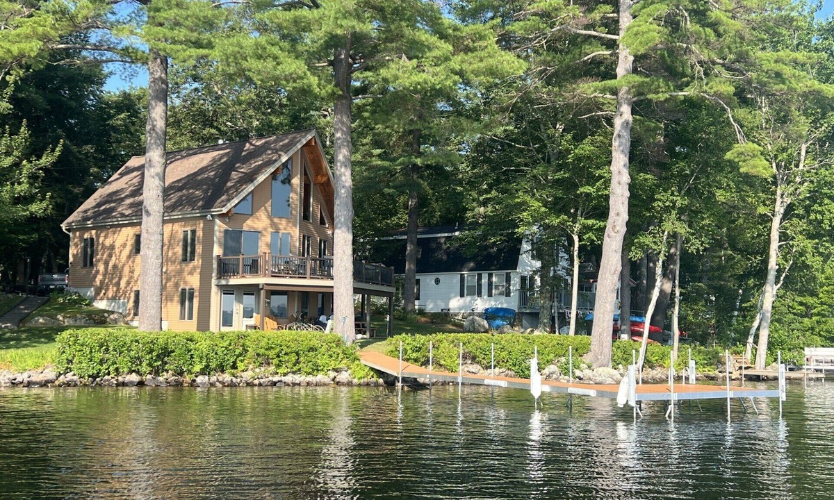 Raymond House | Paradise Point on Panther Pond