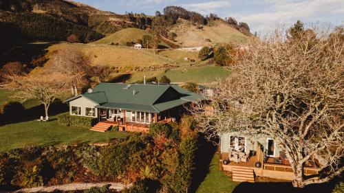 Rotorua Cabin | Paradise Valley Lodge