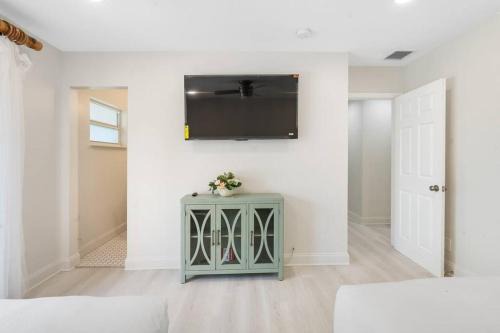 North Palm Beach House | Paradise Villa #833
