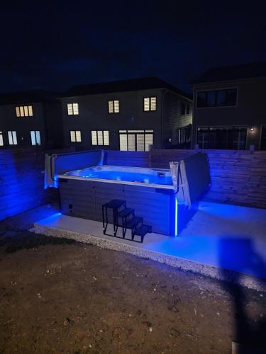 Newcastle House | PARADISE VILLa Bowmanville