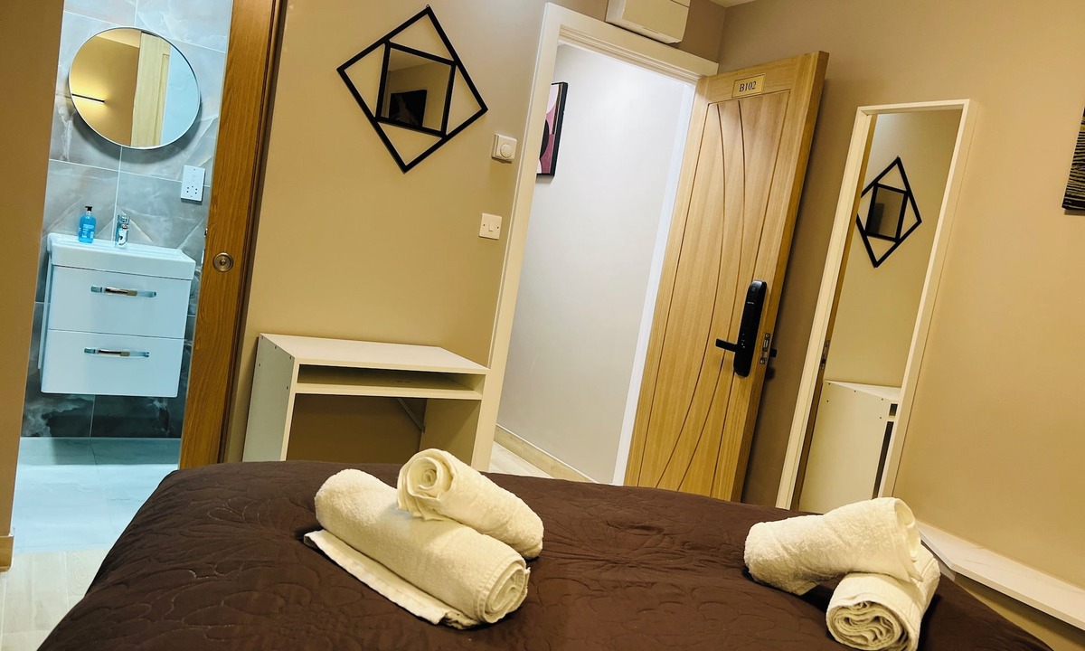 Palmers Green Hotel | Paragraph Tottenham