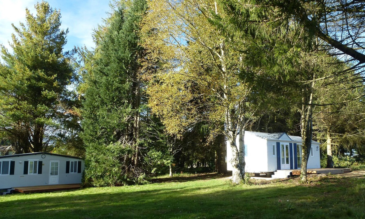 Saint-Julien-Puy-Laveze House | Parc Bellevue
