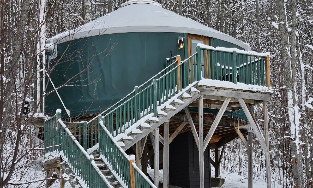 Saint-Honore-de-Temiscouata Hotel | Parc du Mont-Citadelle