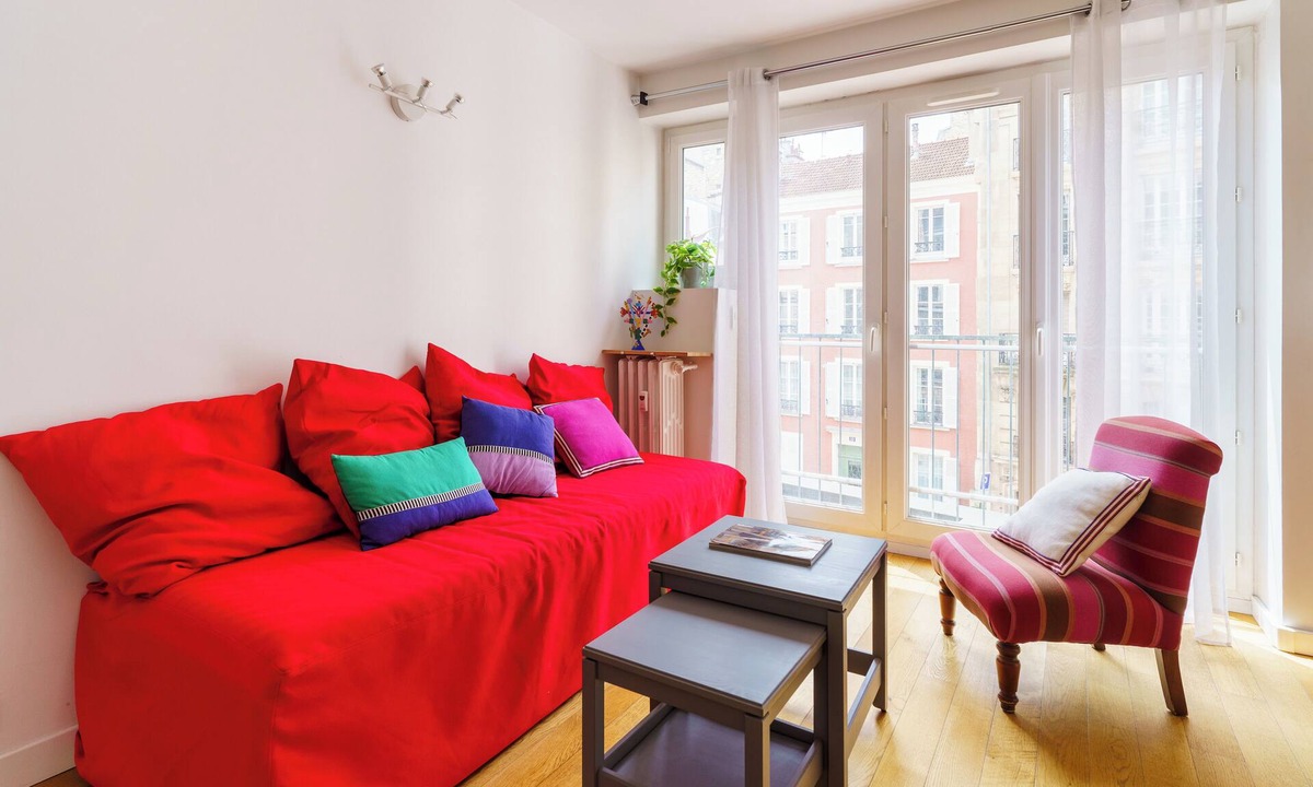 15th Arrondissement Apartment | PARI-PEC534 Summary: