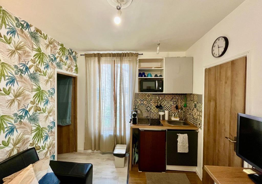 Louis Bertrand-Mirabeau-Semard Apartment | Paris Ivry