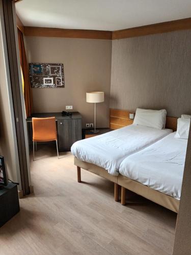 Issy-les-Moulineaux Apartment | Paris XV Multire - Aparthotel 4 guests