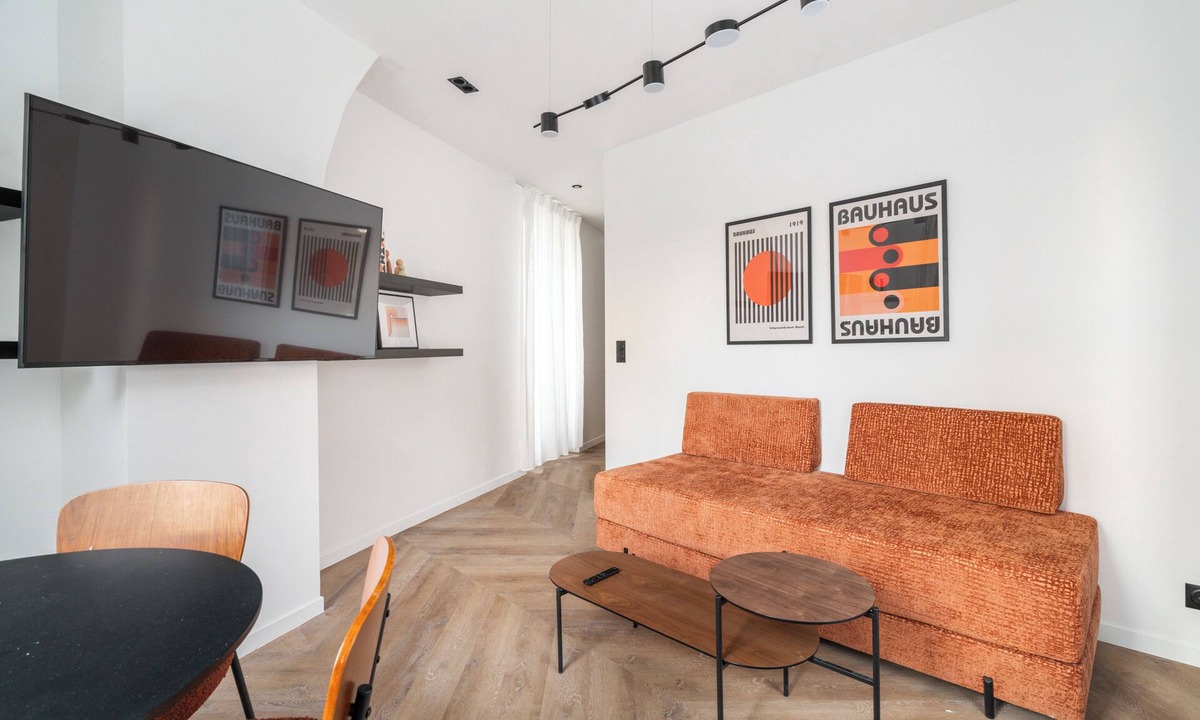 Ternes Apartment | Parisian Design Apartment - 2 rooms - sleeps 4 - Palais Maillot