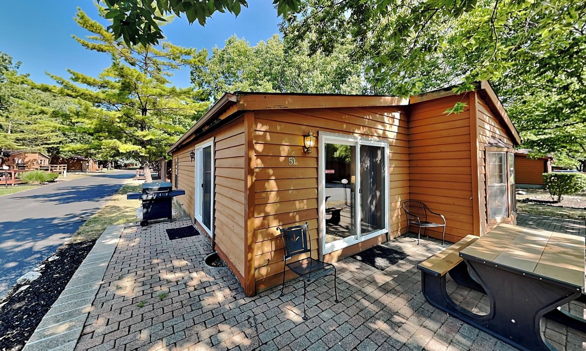 Put-in-Bay House | Park Easy—2 Spots Ready | 8 ppl | IC51