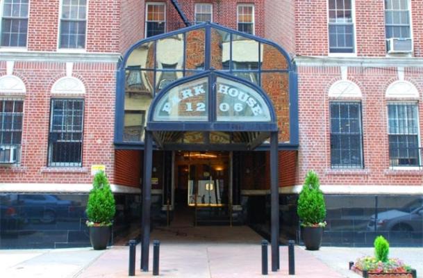 Borough Park Hotel | Park House Hotel Brooklyn