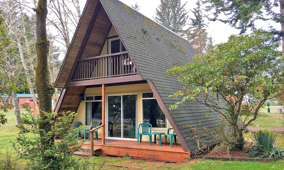 Florence Hotel | Park Motel and Cabins