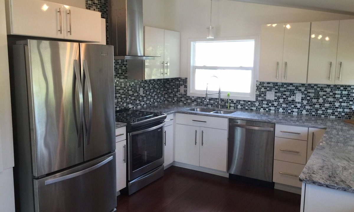 Slatterly Park House | Park-Side, Easy Access To Downtown, Mayo Clinic & Bike Trail, Family-Friendly