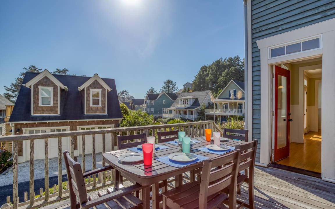 Olivia Beach House | Parker House