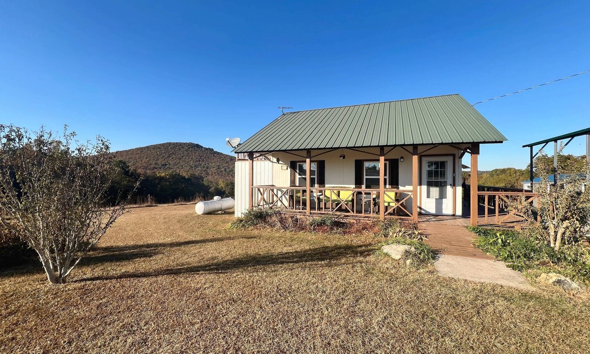 Saint Joe Cabin | Parker Ponderosa: The Ozark’s Best Kept Secret