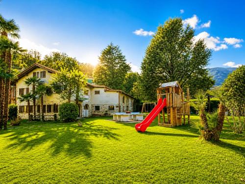 Arcegno Hotel | Parkhotel Emmaus - Casa Rustico
