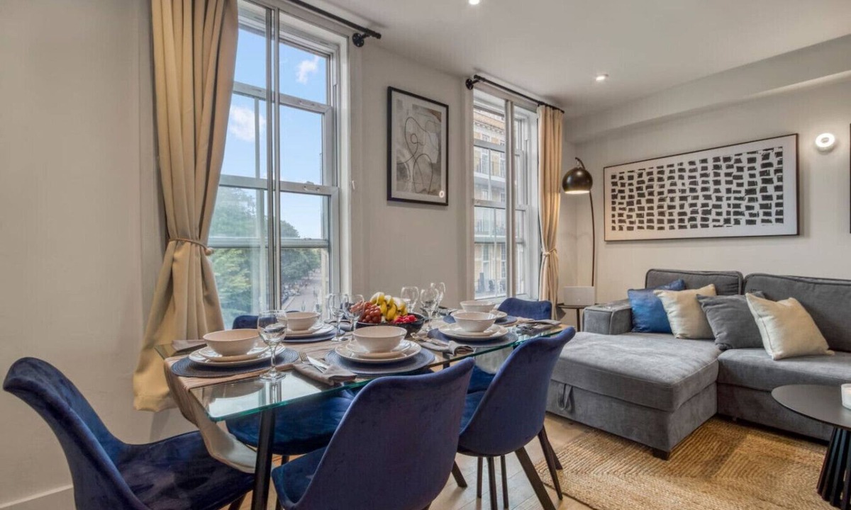 Bethnal Green Apartment | Parkside 3 Bed Apartment Hackney