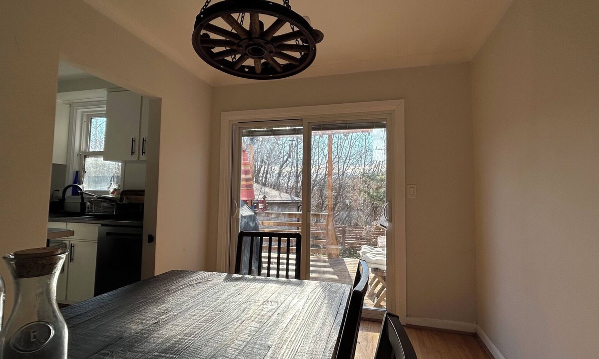 Lambton House | Parkside 3-Bedroom House Where Yard Meets Nature