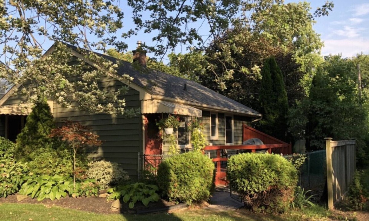 Old Town Historic District House | Parkview Cottage, Cozy Getaway