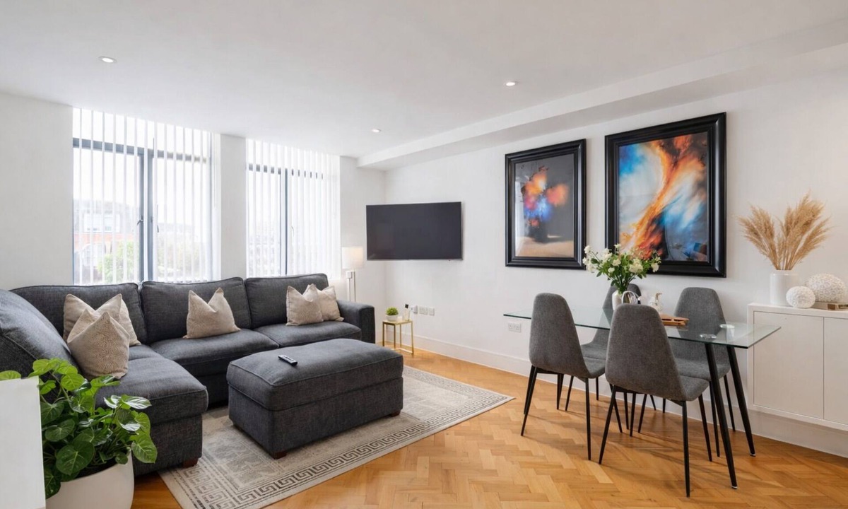 Great Baddow Apartment | Parkway House