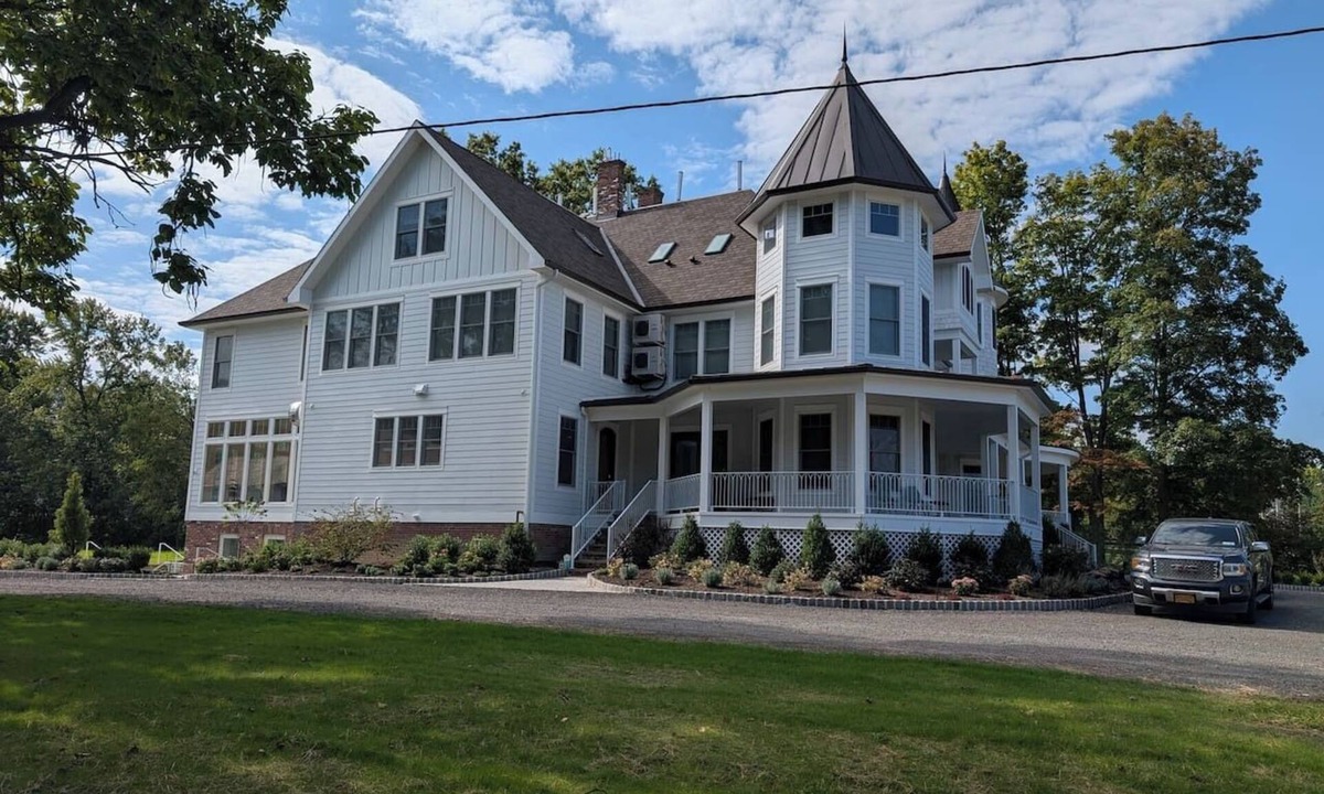 Goshen Bed & Breakfast | Parkway House Goshen Bed & Breakfast Suite #2