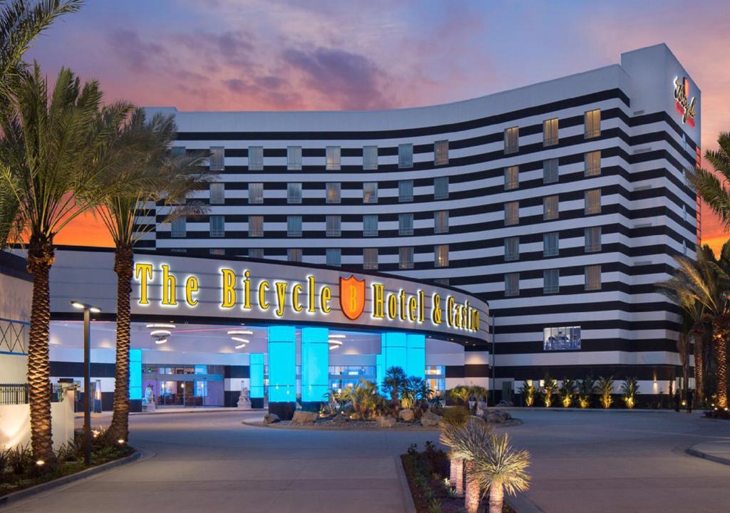 Bell Gardens Hotel | Parkwest Bicycle Casino