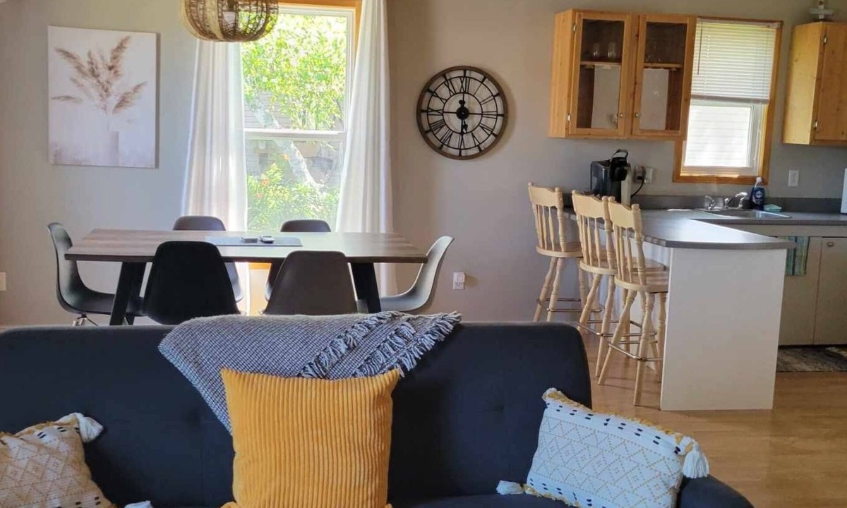 Pointe-du-Chene Cottage | Parlee Beach house on Gary