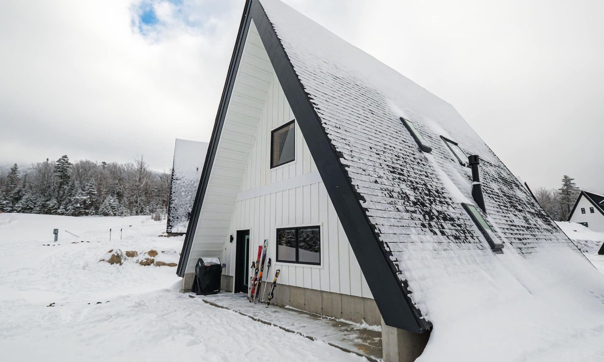 Rangeley House | Parmachenee A-Frame #10 | Ski-in/out at Saddleback