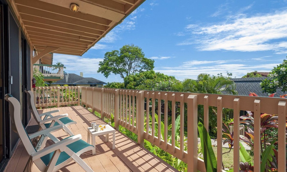 Poipu Apartment | Partial Ocean View