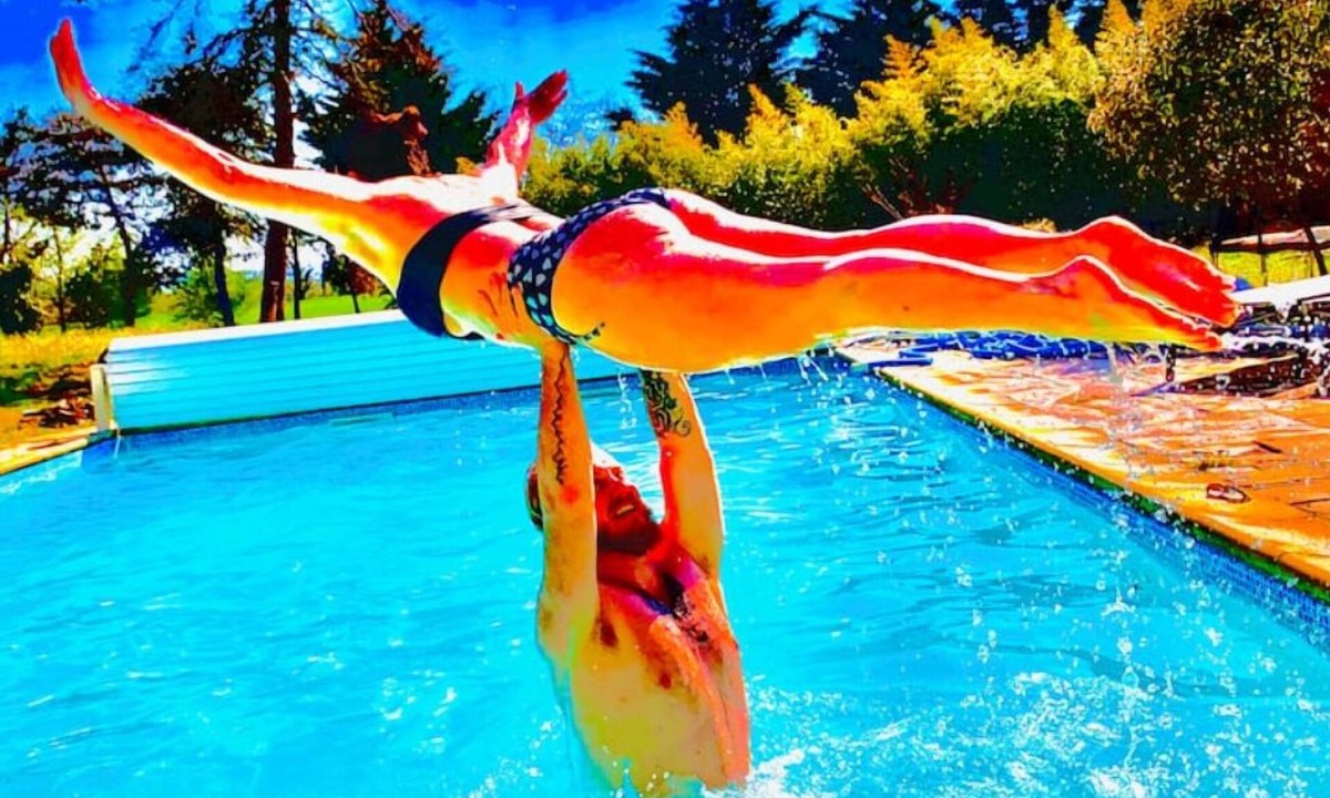 Lapeyrouse-Mornay Villa | Party Villa