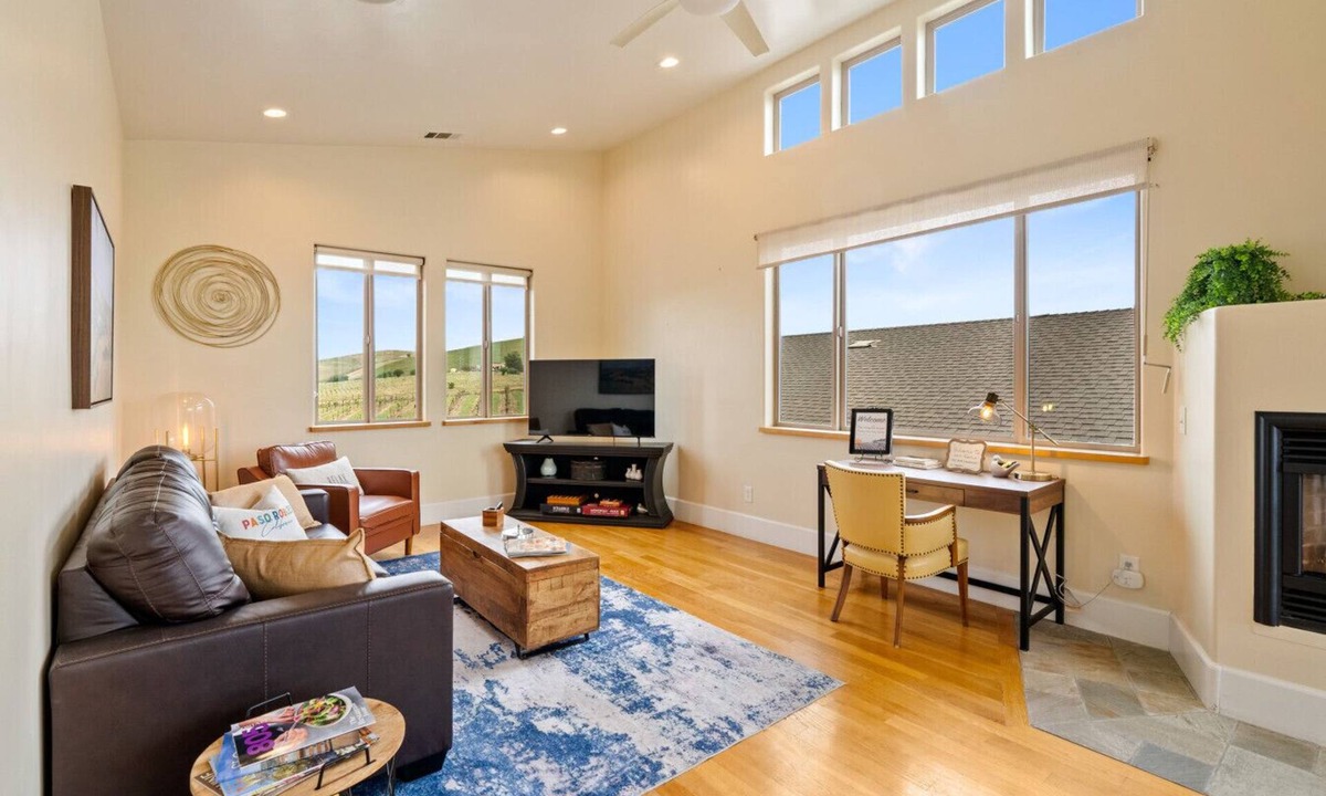Paso Robles Condo | Paso Robles - Vineyard Getaway - Video Tour