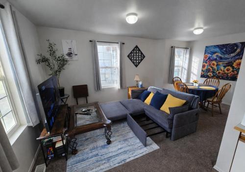 Mountain Home Apartment | Passive Stays Mountain Home 2BR