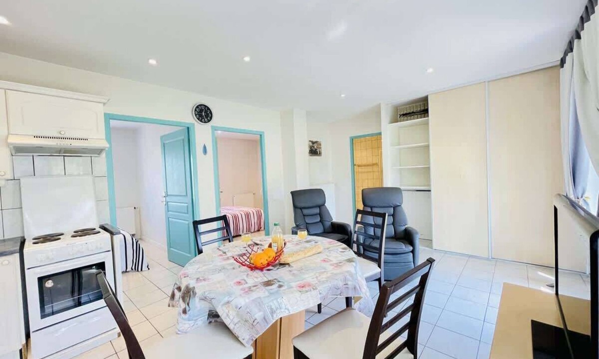 Forges-les-Bains Apartment | Pasteur