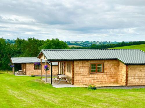 Okehampton Apartment | Pastures Green Cabin (Oak Tree Lane)