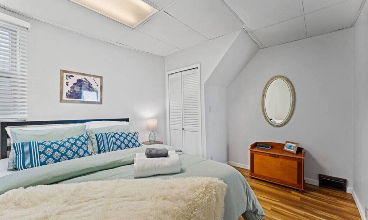 East End Apartment | Pattison`s Peaceful Retreat