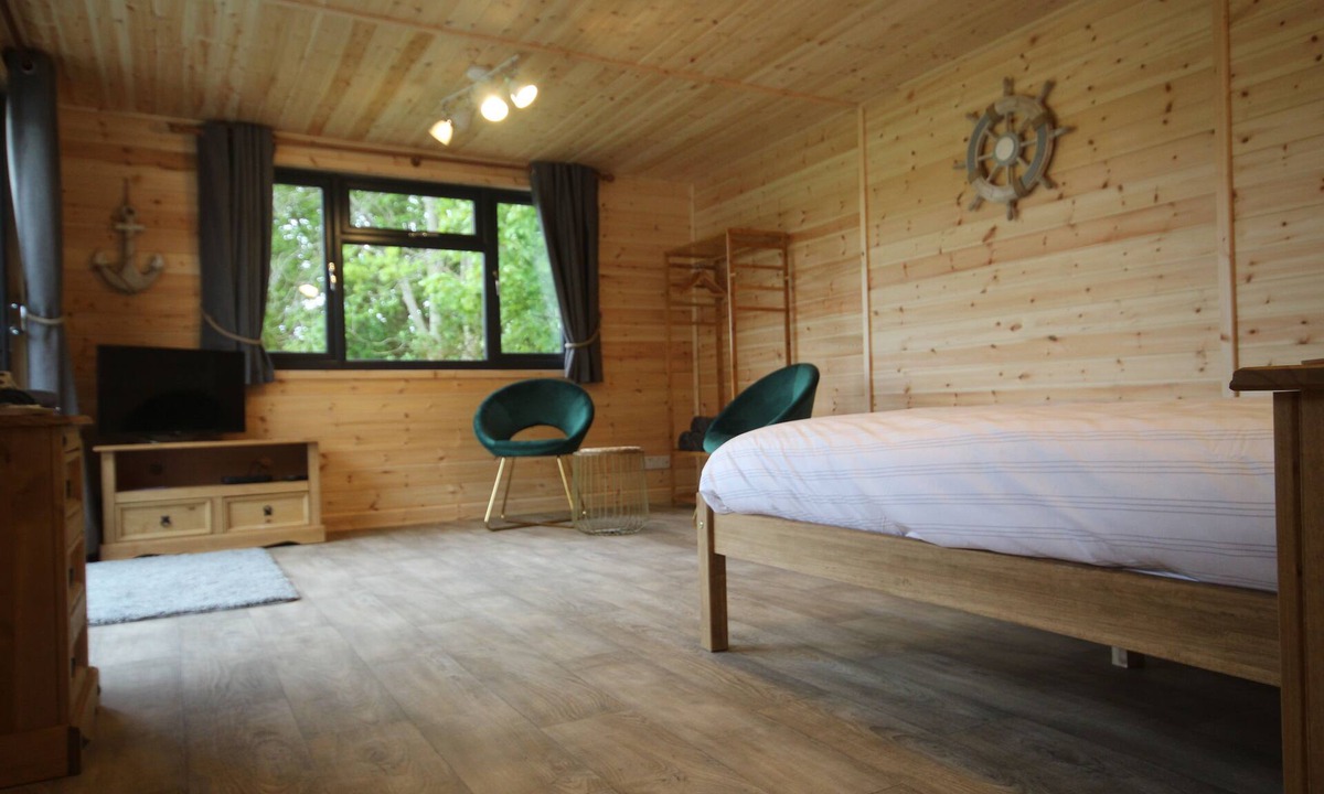 Hull Bed & Breakfast | Paull Holme Farm B&B