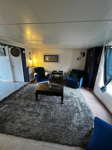 Beaulieu - Maladrerie - Saint-Paul Apartment | Pause confortable, escapade culturelle